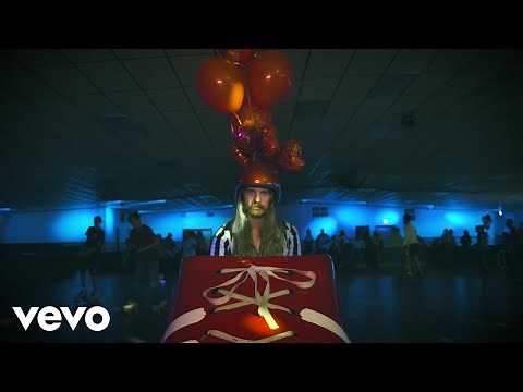 Austin Meade - Happier Alone