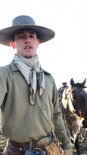 Oldie but goodie #horses #horsesoftiktok #cowsoftiktok #rope #cattle #ridingcolts #buckaroo #roan #cowboy