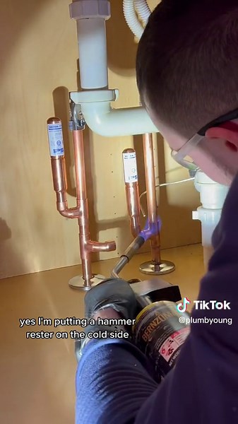 Kitchen Sink Pipe Fix: DIY Tips and Tricks for Home Plumbers