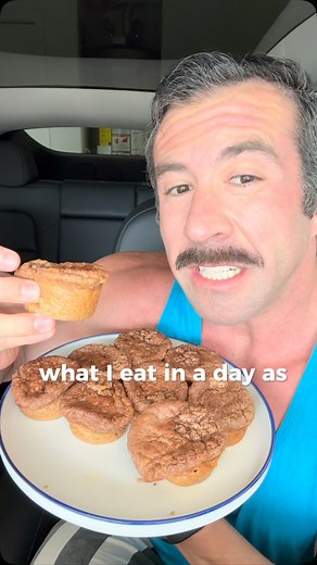 30K views · 41 reactions | My 3,500 Calorie Shredding diet Watch me get shredded! #bodybuilding #bodybuilding #fitness #gym #explorepage #bodybuildingmotivation | Daniel Coffeen Bodybuilding Posing Coach | Facebook