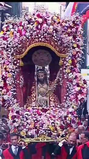 👉 Procissão Senhor Santo Cristo dos Milagres 🇵🇹 São Miguel, Azores