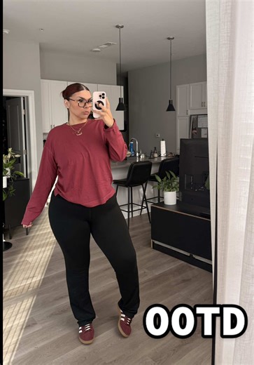 halfway through the week, stay warm.✨🖤 top: @Old Navy yoga pants: @target shoes: @adidas #ootd #simpleoutfit #casualoutfits #coldweatheroutfits #falloutfits