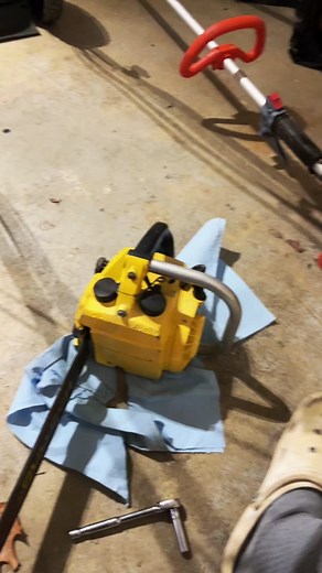 McCulloch mini Mac chainsaw disassembly