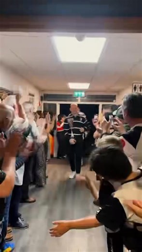 🏆 𝘼 𝙂𝙡𝙤𝙧𝙞𝙤𝙪𝙨 𝘿𝙖𝙮 𝘾𝙤𝙣𝙙𝙚𝙣𝙨𝙚𝙙 𝙄𝙣𝙩𝙤 7️⃣0️⃣ 𝙎𝙚𝙘𝙤𝙣𝙙𝙨 🎥 Cup Final memories that will last a lifetime 🖤🤍 A huge thank you to Like an Egg Productions Ltd for helping us to put this together 🤝 #WeArePonty ⚫️⚪️ | Pontypridd RFC