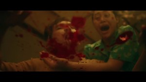 Cuba dgr cover OST filem Kafir “Mawar Berduri” ni boleh tahan seram jgk gais. Nak lagi seram jom layan #Kafir: #BersekutuDenganSetan weekend ni! 👻 #GSCMStories | GSCMOVIES