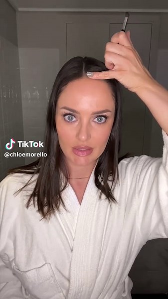 Transform Your Hairline with Clairol Root Touch Up Powder