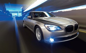 2009 BMW 750Li - Four Seasons Wrap-Up - July 2010
