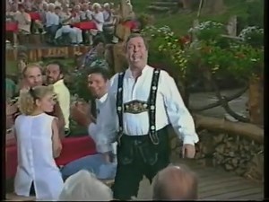 6.3K views · 231 reactions | Franzl Lang - Einen Jodler hör i gern | Deutsche Volksmusik | Facebook