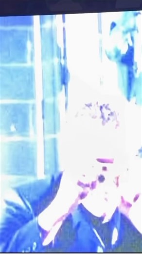 Nice off-camera flash effect. How bizarre.