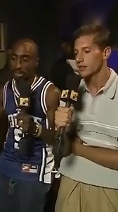 The Time Simon Rex Interviewed Tupac While Stoned In 1996, Simon Rex, then a fresh-faced VJ for MTV, found himself in an unforgettable situation—one that he’d later recount with a mix of humor and embarrassment. Fresh off hosting an event, Rex was offered some marijuana by his boss, who assured him that his work for the day was done. Thinking it was time to unwind, Rex accepted the offer and got high. Little did he know, his day was far from over. Just as Rex began to settle into his altered sta