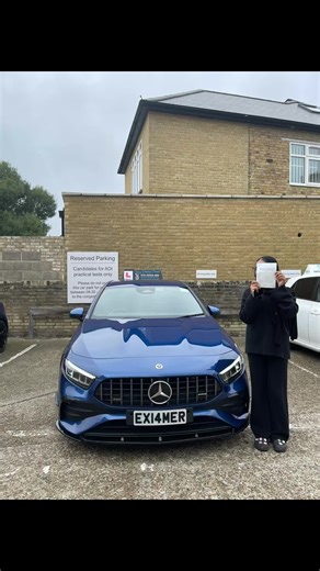 Saria is one confident girl, we found a sudden test cancellation just 1hr before her test and we booked it 🤦🏻‍♂️ Goodmayes Test @ 10.44 🚙 Luckily she was on her lesson at the time 🧐 Well done ✅ she passed 2nd time with only 1 minor 🥳 Drive Safe! #crazydrivingschool #automaticlesson #passdriving #test #wanstead