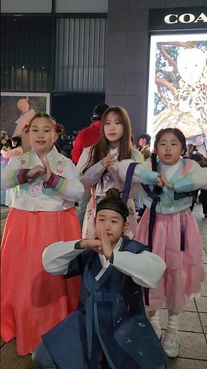 한복입고 추는 중국🫸🤛 댄스는⁉️ #춤추는곰돌 #춤추는채이 #춤추는곰돌의랜덤댄스 #AFSTARZ #MUSIC #DANCE #KPOP #댄스 #중국손댄스 #challenge
