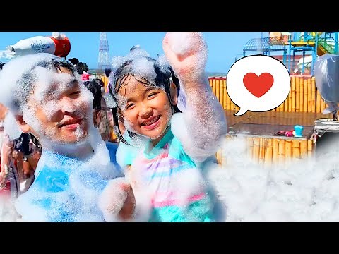 こたくんとみのちゃんがプールにあそびにいったよ！＊Mino play in pool park こたみのチャンネル