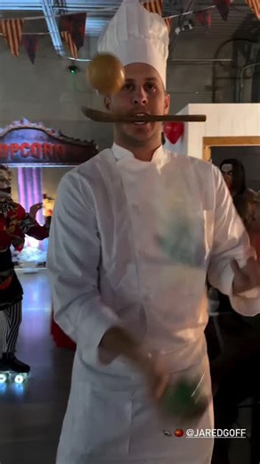 4.8K views · 2.3K reactions | Watch Jared Goff Cook ‍ via @christengoff | The Detroit Line | Facebook