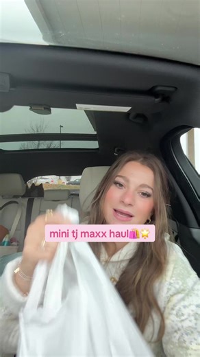 mini TJ Maxx haul🌟🛍️#haul #fyp #tjmaxx @TJ Maxx @Bombas #december #foryou