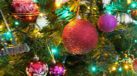 Thank you to everyone who travelled with us over the 2nd weekend of our Santa Services. Santa will return next weekend so if you haven't booked we'd be happy to welcome you on board Santa's Christmas Steam Train. Services will be operating over the 13th, 14th, 20th & 21st December Trains will leave Oswestry Station at 1000, 1130, 1300, 1430 & 1545 on all dates Face Painting By KraftyKompanions will of course be with us again Please visit our website for more details & to book your space. https:/