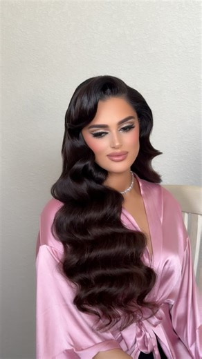 Stunning Bride's Makeup Look for Wedding Reception