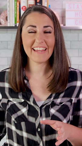 Easy skillet cornbread #cornbread #thanksgiving #recipe #cooking