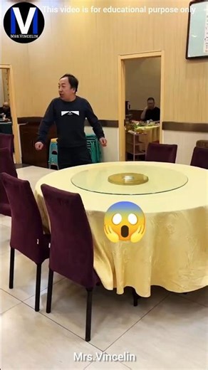 😱Unique way To Change Dinning Table Table Cover!! #viralshorts #facts #ytshorts #popular #education