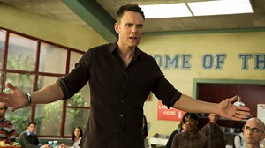 See the 'Community' Cast Reluctantly Promote New Season