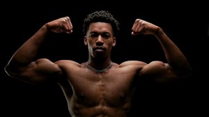 Muscular Man Showing Muscles African American Stock Footage Video (100% Royalty-free) 1093510731 | Shutterstock