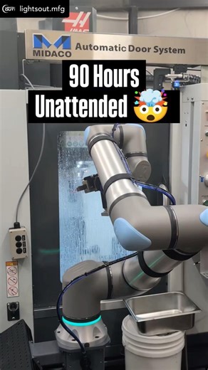 MIDACO CNC AutoDoor and UR Cobot on HAAS DM-2 for 90 hours of Unattended Machining