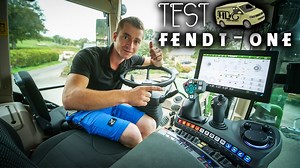 Bonjour à toutes et tous ! Aujourd'hui je pars découvrir pour vous le nouvel environnement de cabine des nouveaux tracteurs Fendt, sous la nouvelle appelation "Fendt One" ! FENDT ONE, en lien avec la gestion intégrale du tracteur dans une seule position du bras droit, des rétroviseurs à l'autoradio en passant par l'hydraulique ou encore la climatisation, vous avez tout sous la main 👌🏻 Merci à l'entreprise hôte du jour ETA DOLO toujours disponible pour rendre service et mettre à disposition les