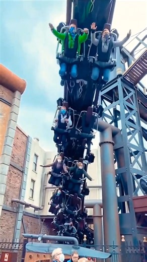 Haris Talks | They found a dinosaur egg in MP | Haris talks | Malayalam #malayalamfacts #haristalks | Instagram