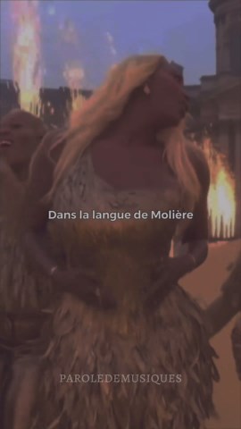 Parole de musiques ✨ on Instagram: "Aya Nakamura - For me formidable ♥️✨ Tags #ayanakamura #rap #lyrics #parole #music #love #triste"