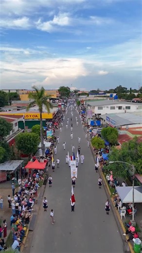 66K views · 1.6K reactions | Hoy Las Tablas vibró con nuestra energía  Entre ritmo, alegría y pasión patria, dejamos huella en cada paso. ❤️懶 #8deNoviembre #LasTablas #OrgullosamenteDanielistas #SuenaaBAHERLO | Colegio José Daniel Crespo | Facebook