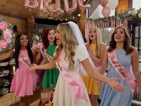 Bride Tribe Arrives at Hidden Pond Lodge!