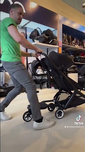 Watch Eli test out the NEW Bugaboo Butterfly Comfort Wheeled Board!