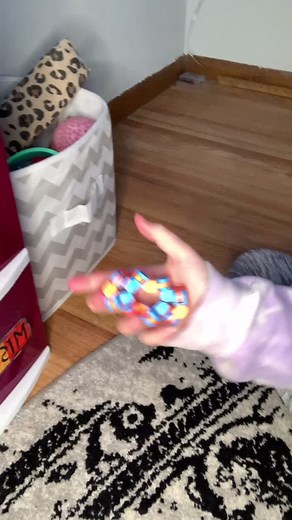 How to make a homemade snapper out of just a wacky track￼￼