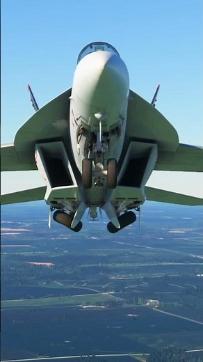 Thrilling F/A-18 Super Hornet Close-Up: Watch the Landing Gear Retract!