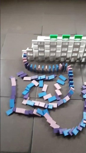 Domino Setup with wall and structure