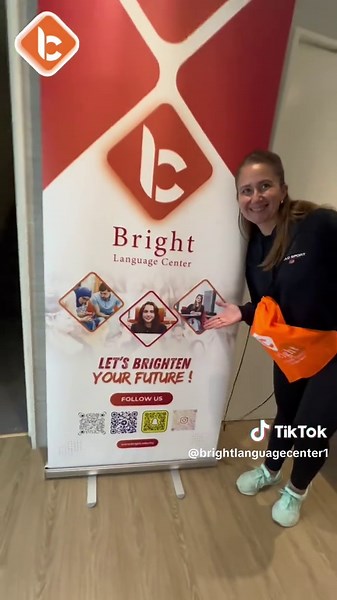 Improve English Skills at Bright Language Center