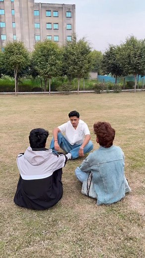 11M views · 43K reactions | Dhyan bhatak gya . . #funnyvideos #lilrobotboy #viral #comedy #reels #foryou #trending #instadaily | robotboy014 | Facebook