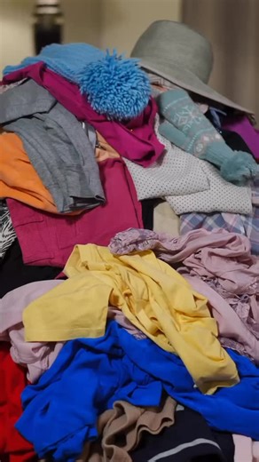 33 reactions | Clean out your clutter  Clear your mind 易 Second Glance is looking for your CLEAN, GENTLY USED donations of:  Clothes | Shoes 泥 Jewelry | Accessories ️ Furniture | Housewares | Linens  Books, CDs & DVDs When you donate & shop at Second Glance, you help The Open Door put food on the table for local people李復 Visit FOODPANTRY.org to learn more. • • • Sustainable shopping, secondhand, thrifting | Second Glance Thrift Store | Facebook