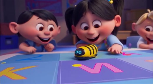 🐝 Bee-Bot Coding Fun for Kids (Age 4–7) Let your child take their first step into coding with Bee-Bot! Through play-based learning, children learn to: ✅ Give simple directions ✅ Think logically and sequentially ✅ Improve problem-solving skills ✅ Learn through fun, hands-on activities Perfect for preschool and early primary learners, Bee-Bot makes learning fun, safe, and engaging 🎉 🎮 Learning through play 🧠 Building thinking skills 👧🧒 Designed for young learners 👉 Watch, learn, and explore