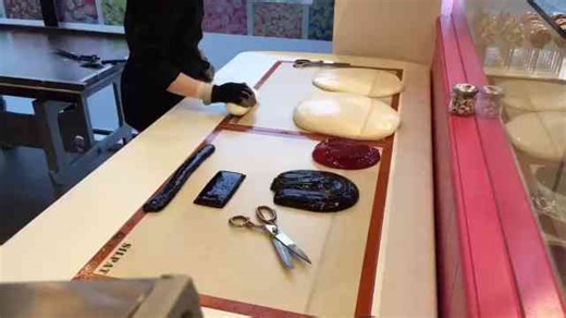 The making of Rudolph! Handmade Rock candy