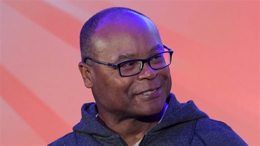 Mike Singletary said what every Bears fan knows well about Caleb Williams