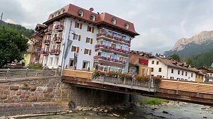 6.7K views · 309 reactions | Venite facciamo un giro per Moena ♥️ | Moena - La Fata delle Dolomiti | Facebook