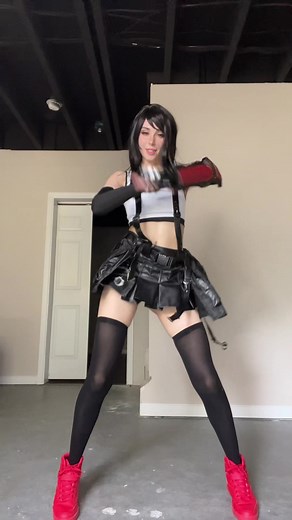 Happy Friday the 13th Cosplay | Tifa Final Fantasy Costume