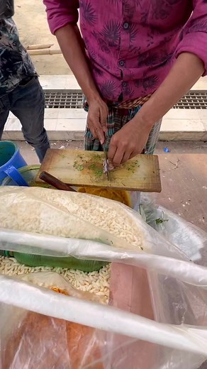 Delicious Bangladeshi Street Snacks | Must-Try Treats from Dhaka