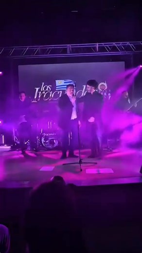 Con la misma moneda - Canción de FRANCO - LEONI - BURGUES - Registrada en SADAIC el 5/4/1982. Fue Grabada y Editada originalmente por LOS IRACUNDOS en 1994 con la Voz de Jorge Gatto. Compartimos Videoclip con LOS IRACUNDOS realizada en Concepcion del Uruguay Argentina realizada a dúo por su Cantante actual y Sebastián Monzalvo Intérprete de esa Ciudad. La Actuación fue en el Auditorio Carlos María Scelzi - 6 de Setiembre del presente año. Nos parece una excelente versión con un final espectacula