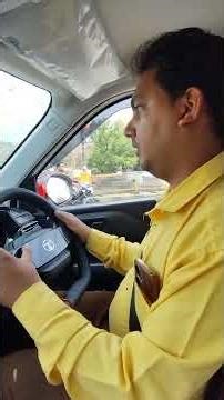 Be careful while driving in traffic #mahakal #car #driving #vlog #learn #learn to drive a car