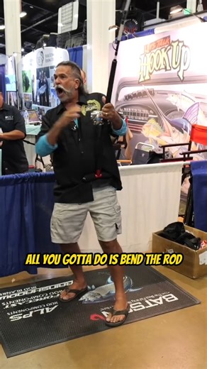 The Proper Way to Hold a Fishing Pole Demonstrated! Your Saltwater Guide is Sponsored by McCarty Yacht Group. | Your Saltwater Guide