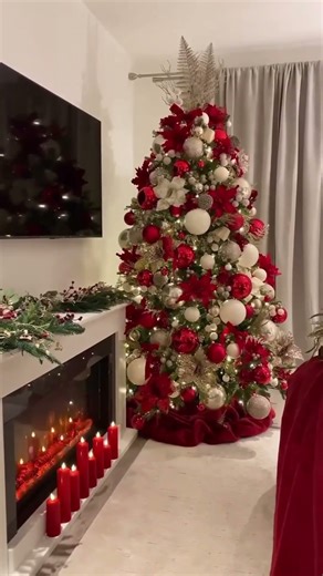 Decorate Red and White Christmas Tree #decor #decoration #christmastree #christmas #christmastrees