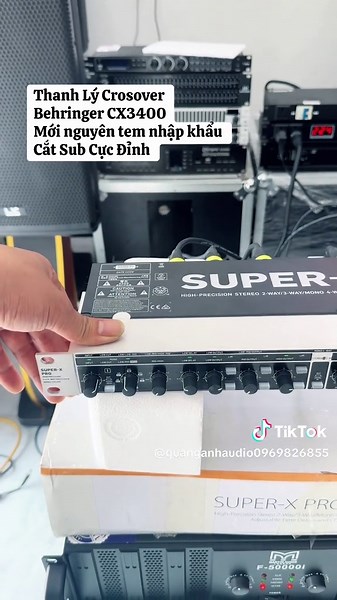 Crossover Behringer CX3400 Thanh Lý Giá Tốt
