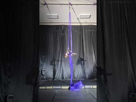 Eloise Halfpop - Silks Level 4 Performance - 13-15 | DAC 2025